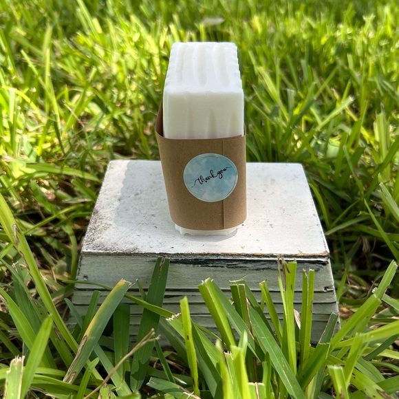 Coconut, Ginger & Almond Handmade Goat’s Milk Soap - Picture 4 of 8